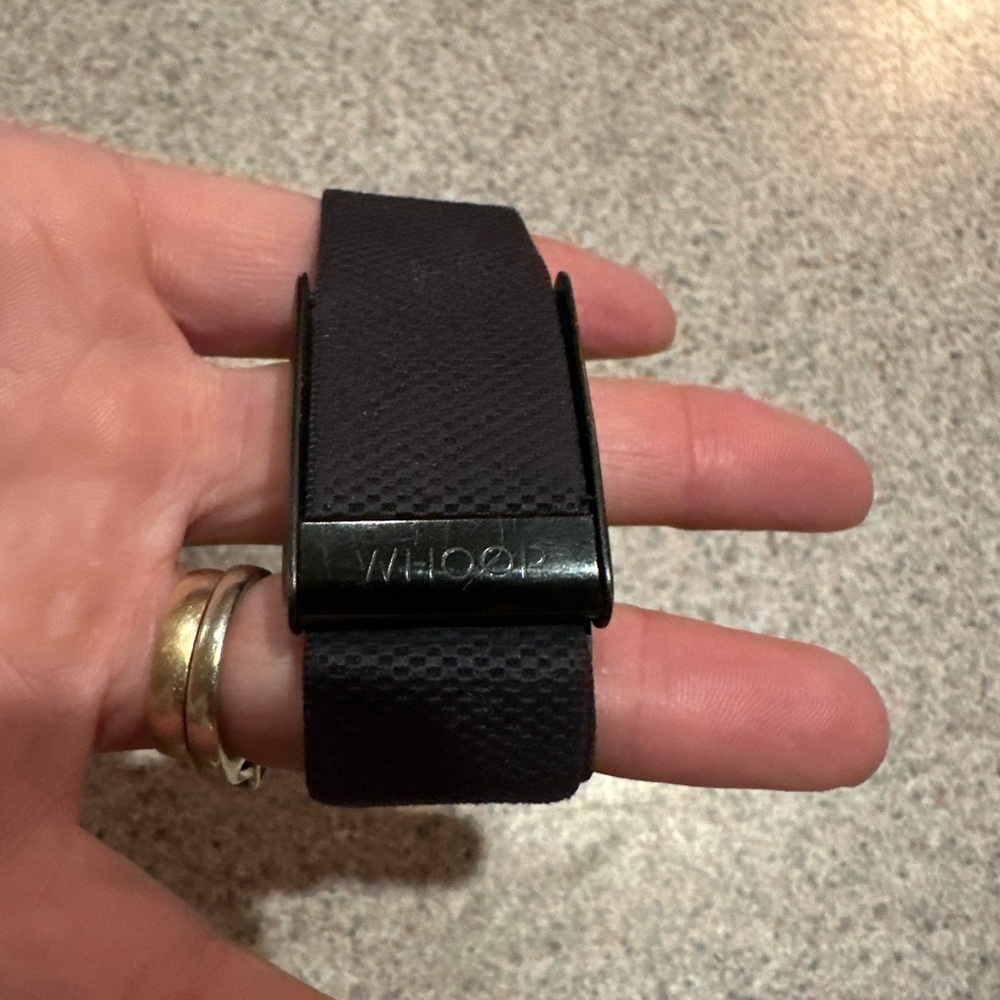 WHOOP face band battery